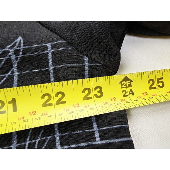 Fender Medium Mens Black Embroidered Sleeve Logo Guitar Front And Back V Neck - Picture 3 of 12